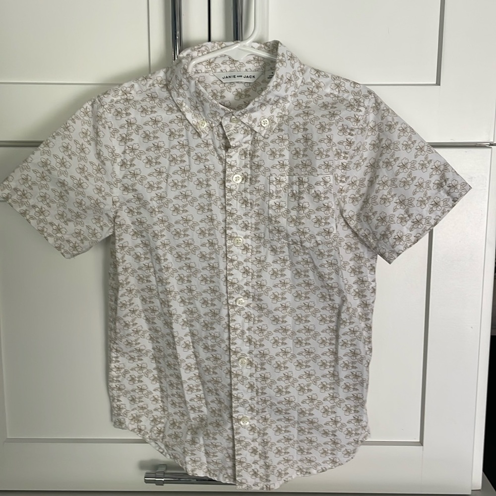Boys short sleeve button down